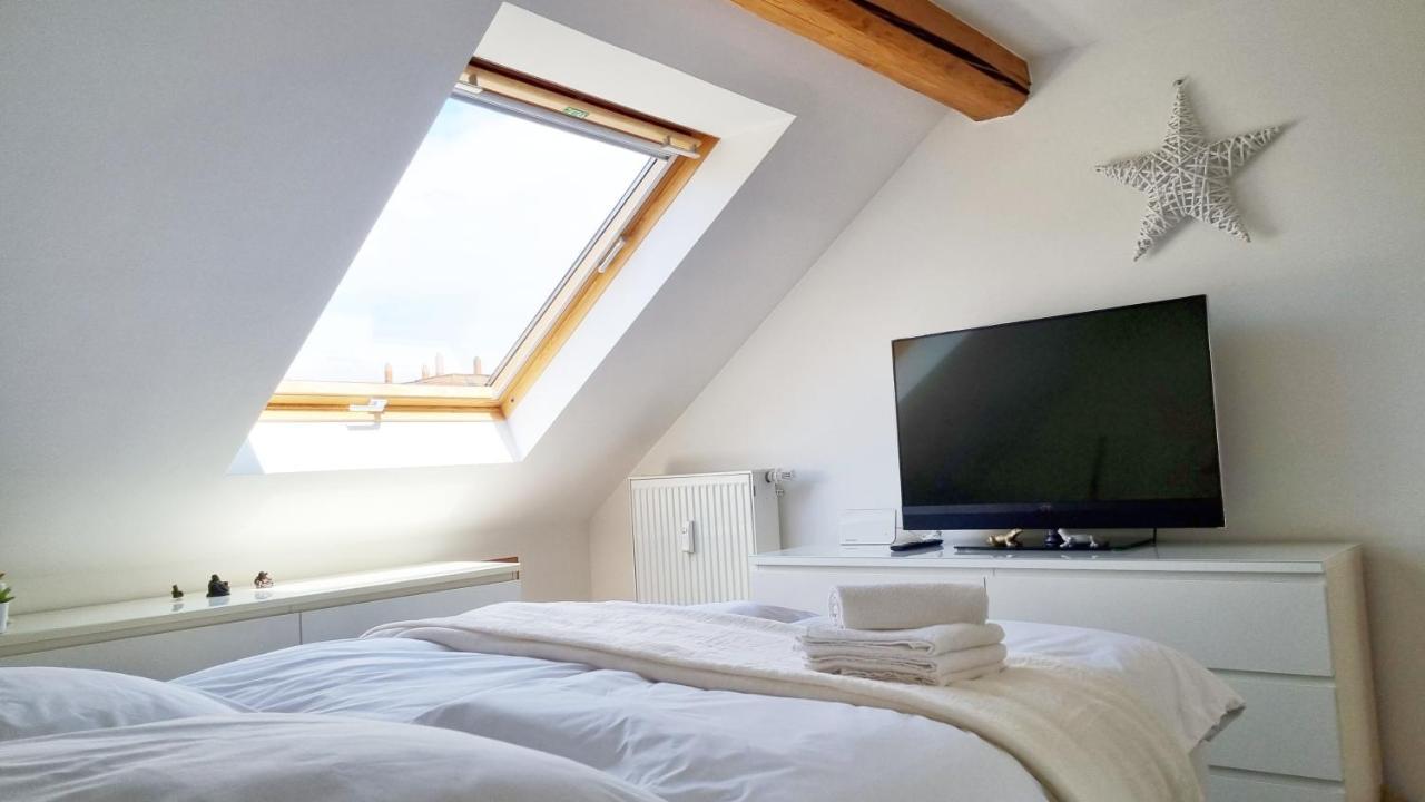 FischerFlat, 100qm, Klima, Loggia, 24h Checkin, bis 5 Personen Braunschweig Exterior foto
