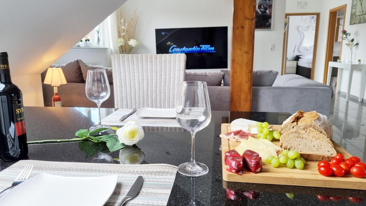 FischerFlat, 100qm, Klima, Loggia, 24h Checkin, bis 5 Personen Braunschweig Exterior foto