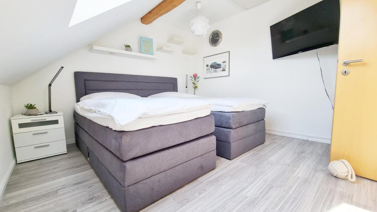 FischerFlat, 100qm, Klima, Loggia, 24h Checkin, bis 5 Personen Braunschweig Exterior foto